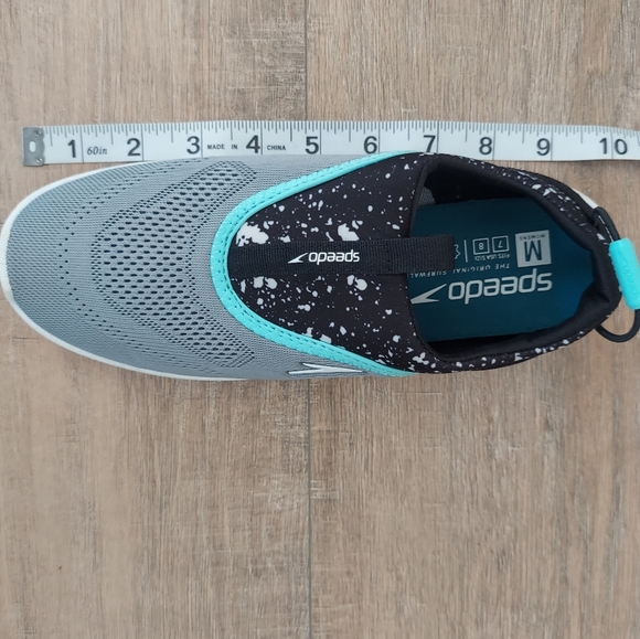 Speedo Water Shoes 7/8 Medium - Picture 7 of 7